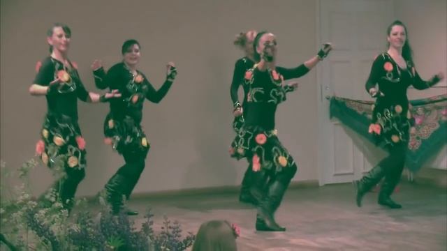 Балканский танец - "ЦУКИ - ЦУКИ" смотреть онлайн