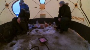 Зимняя рыбалка.  Как рыбачат в Унской губе Белого моря. Лов наваги