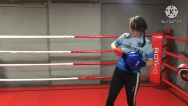 БОКС,БОКС ДЛЯ НАЧИНАЮЩИХ ,ЖЕНСКИЙ БОКС.BOXING, BEGINNER BOXING, WOMEN'S BOXING. смотреть онлайн