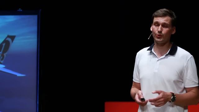 Living several lives | Viktor Sidorov | TEDxBaumanSt смотреть онлайн