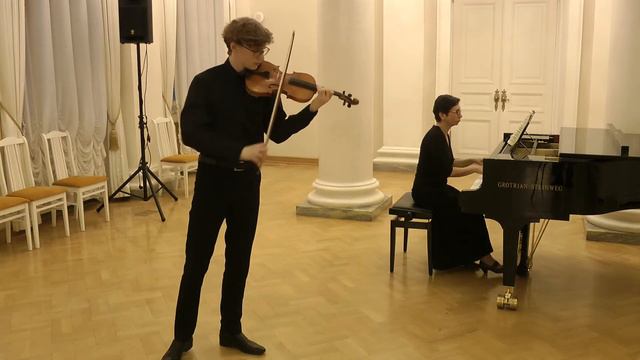 Левант Яков — Э. Лало «Испанская симфония» I часть смотреть онлайн