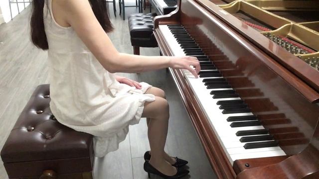 Warm-Up using G. D7 & C Chord Alfred’s Basic Adult Piano Course Lesson Book Level One Beginner смотреть онлайн