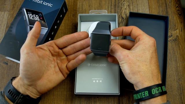 Fitbit Ionic im Test: Unboxing, erster Eindruck und Einrichtung [deutsch] смотреть онлайн