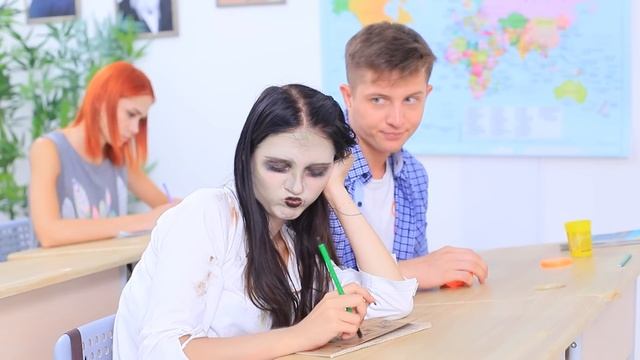 Зомбі в школі! Зомбі-канцелярія – 12 ідей смотреть онлайн