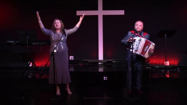 Mireya Espinoza y Lorenzo Reyes El Cielo смотреть онлайн