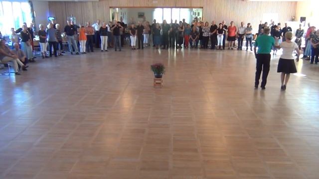 Vals på Täppet смотреть онлайн