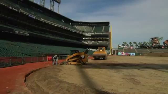 Giants Field Redo смотреть онлайн