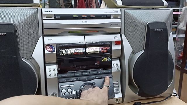 Музыкальный центр Sony RX99 смотреть онлайн