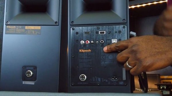 The Fives by Klipsch | Powered Bookshelf Speaker Review