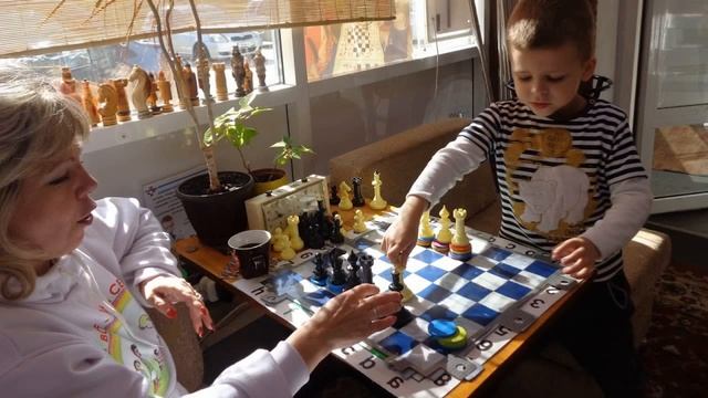 ШАХМАТЫ ДЛЯ ДЕТЕЙ ОМСК СТУДИЯ МАСТЕР 2 смотреть онлайн