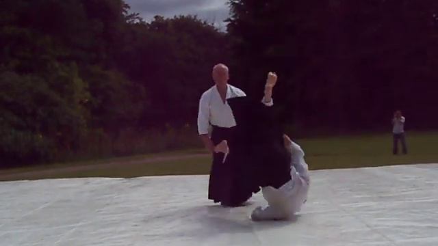 Terry Ezra Shihan Kaitennage's смотреть онлайн