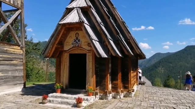 Дрвенград, сербская этнодеревня, построенная Эмиром Кустурицей / Drvengrad, Serbian ethnic village смотреть онлайн