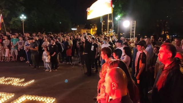 Минута молчания на акции свеча памяти смотреть онлайн