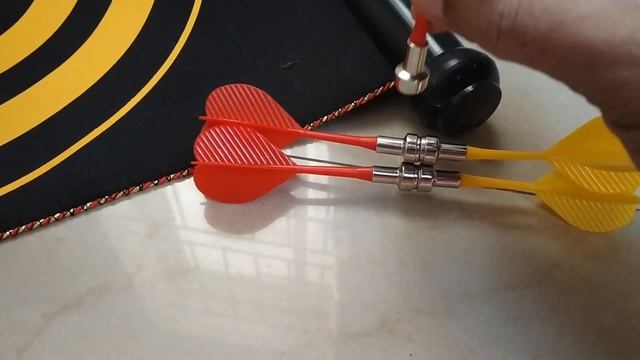 Magnetic Dart Board Unboxing and Review | Amazon смотреть онлайн