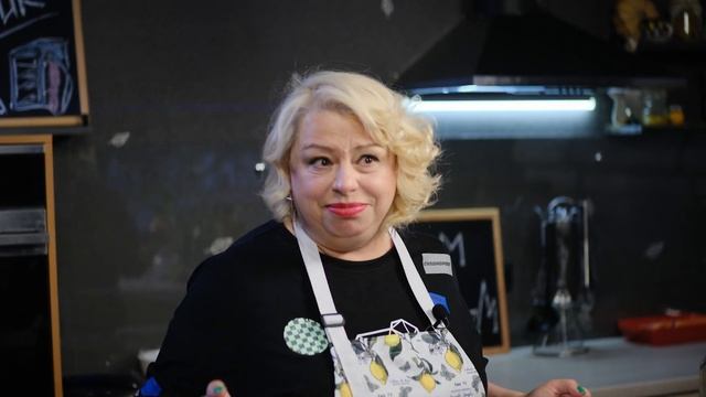 МАКСИМАЛЬНО НЕОБЫЧНЫЙ СОУС// Для овощного салата// Открой холодильник смотреть онлайн