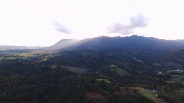 Slovenia, Predjamski grad смотреть онлайн