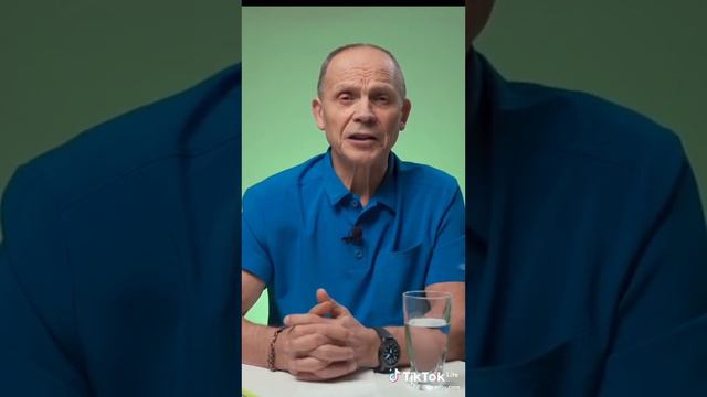 БЕЛЫЙ НАЛЁТ НА ЯЗЫКЕ смотреть онлайн