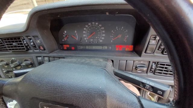 1997 Volvo 850 2.5 petrol auto - cold start ok