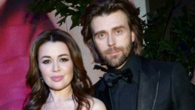 На нем еще и дочь Мила! Новые подробности о состоянии Заворотнюк шокируют. Чернышев на пределе смотреть онлайн