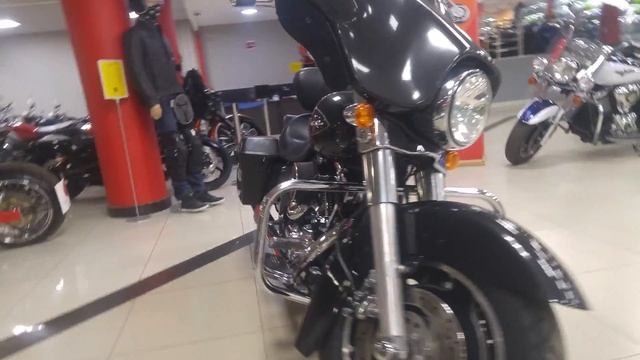Мотоцикл HARLEY-DAVIDSON FLHX STREET GLIDE Арт.K00815 - Мотосалон Мегамото смотреть онлайн