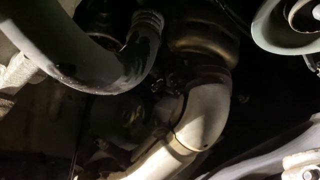 Oil Change And Oil Filter Mitsubishi Eclipse 2003 5 Speed Manual #oilchange #MitsubishiEclipse