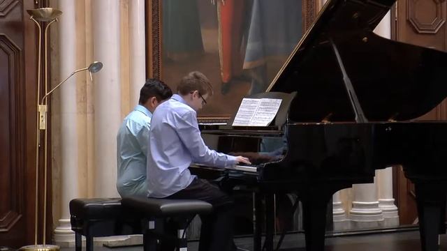 E. Grieg: Norwegian Dance Op. 35 No. 2 - R. Bagár, V. Ocelka смотреть онлайн