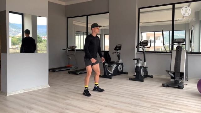 Air squat / Воздушные приседания смотреть онлайн