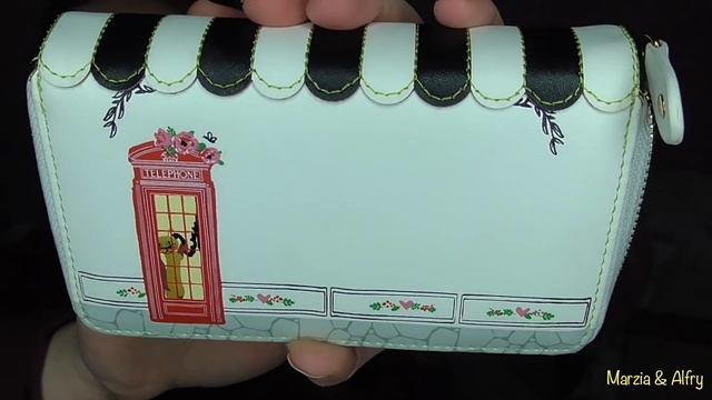 PICCOLE OPERE D'ARTE SCOVATE DA UPIM | VENDULA LONDON смотреть онлайн