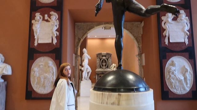 Passport to Paris (vlog) смотреть онлайн