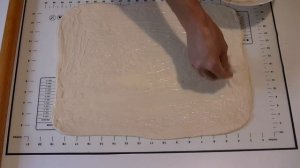 Луковые лепёшки с сыром.