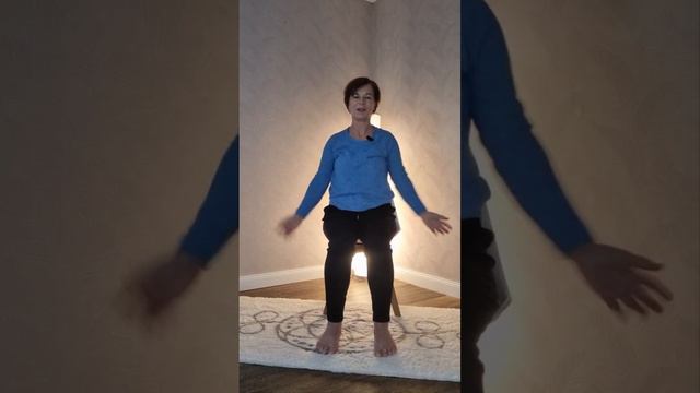 Лёгкие упражнения сидя смотреть онлайн