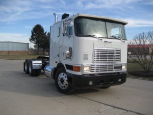 Разбираю покупки , восстанавливаю букварь, переделка плафона International 9800