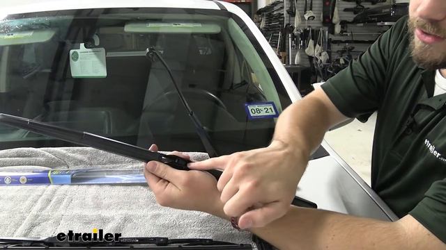 etrailer | Michelin Stealth Ultra Wiper Blades Installation - 2020 Chevrolet Colorado смотреть онлайн