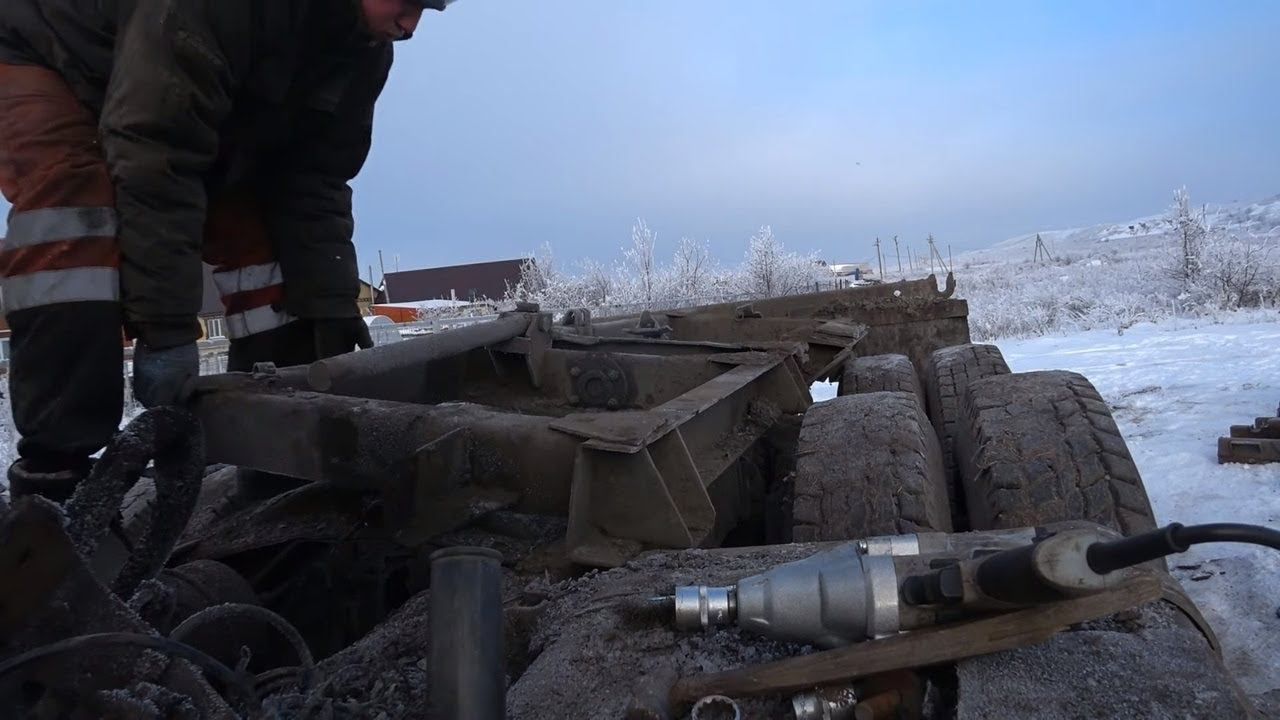 РАЗРЕЗАЛ НАДРАМНИК / ГОТОВЛЮСЬ К УСТАНОВКЕ КУЗОВА / ЖАЛЕЮ ЧТО СРАЗУ НЕ ПОЕХАЛ НА ВТОРЧЕРМЕТ смотреть онлайн