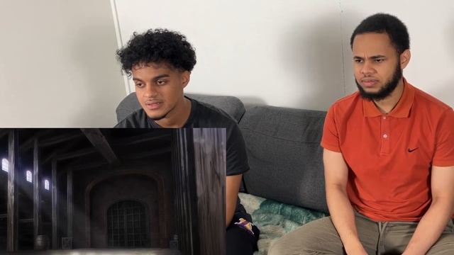 FIRST TIME WATCHING l Attack on Titan 1x2 l Reaction смотреть онлайн