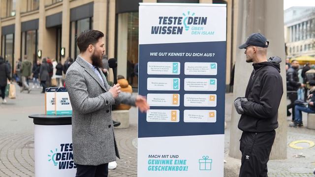 ER legt das KREUZ ab nach ISLAM QUIZ - TDW #20 смотреть онлайн