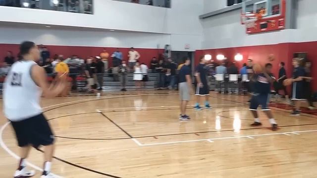 #USABMNT 2014: Klay Thompson vs Kyle Korver 3-Point Contest смотреть онлайн