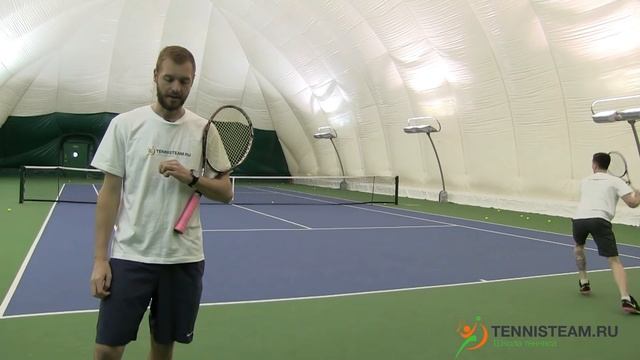 Как играть с соперником, который держит мяч (тактические приемы в теннисе) смотреть онлайн