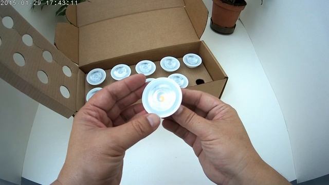 Bombilla LED GU5.3, 5 W equivalente a 35 W, AmazonBasics GU5.3 / 345 lúmenes смотреть онлайн
