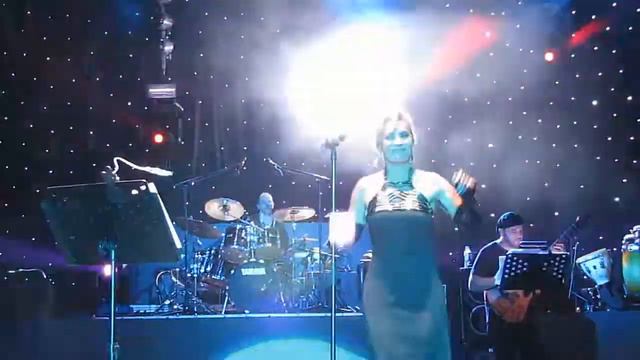 Гугуш - Гул ба гулдон (Live In Antalya)