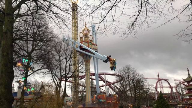 Top 10 European Theme Parks смотреть онлайн