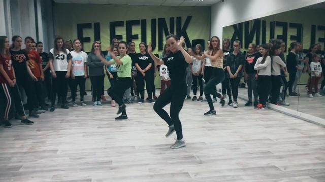 Танцы с Михаилом Забарющим| Asap Rocky- No limit | Школа танцев EleFunk смотреть онлайн