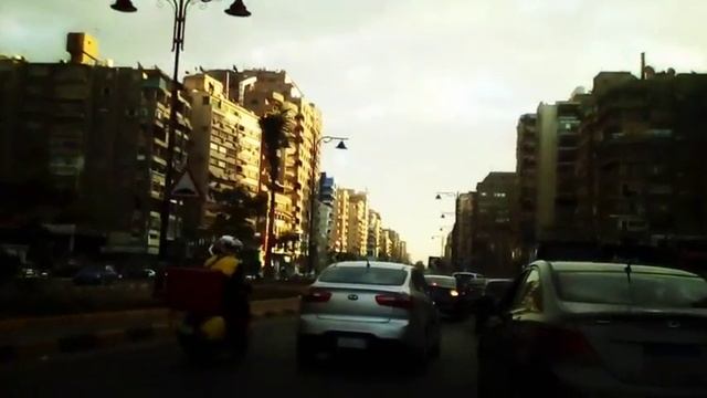 Cairo traffic. Дороги Каира. смотреть онлайн