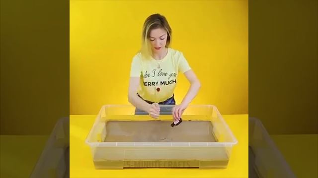 12 БЕЗУМНЫХ ИДЕЙ АНТИСТРЕССОВЫХ ИГРУШЕК смотреть онлайн