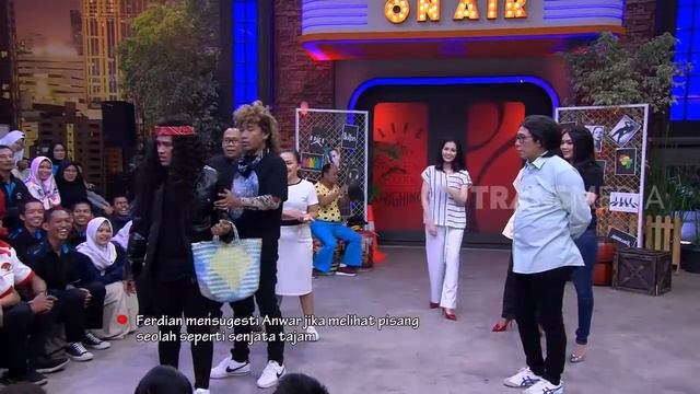 Mpok Alpa & Anwar NGAMUK Lihat Pisang | OPERA VAN JAVA (22/08/19) Part 4 смотреть онлайн