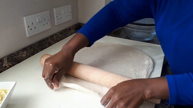 A perfect Homemade pizza from scratch смотреть онлайн