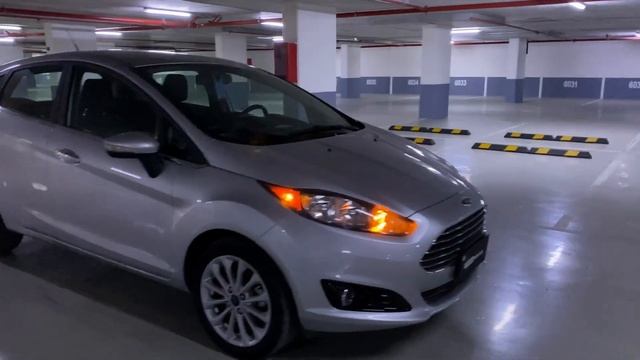 Ford Fiesta Titanium HB 1.6 MT 2018 смотреть онлайн