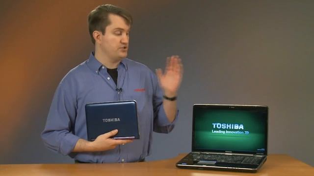 TOSHIBA NETBOOKS vs LAPTOPS смотреть онлайн