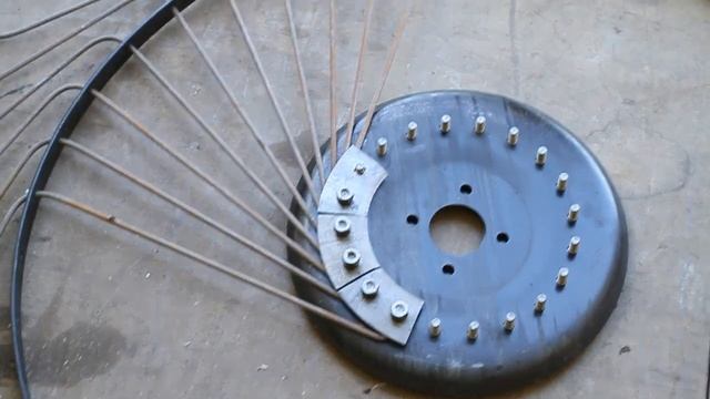 Грабли-ворошилки ГВК-3.0М от ООО «Агрокомплект». Ч2. Сборка граблей. смотреть онлайн