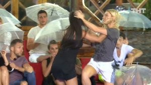 Дом-2: Тата разбила голову Мариане